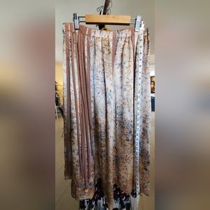 Chessa Davis Midi Skirt Vintage Floral Champagne Taupe (M)